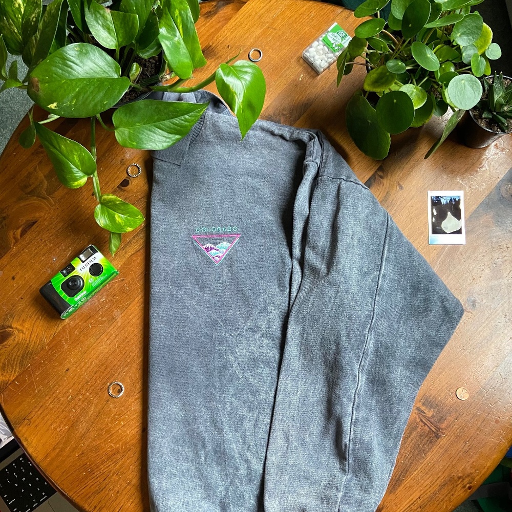 Heather Grey Vintage Colorado Pullover Sweatshirt